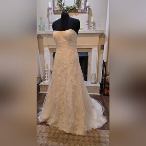 Jewel Wedding dress